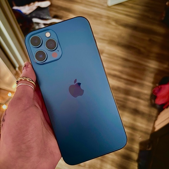 UNLOCKED iphone 12 pro max 128gb✨ - Picture 3 of 4